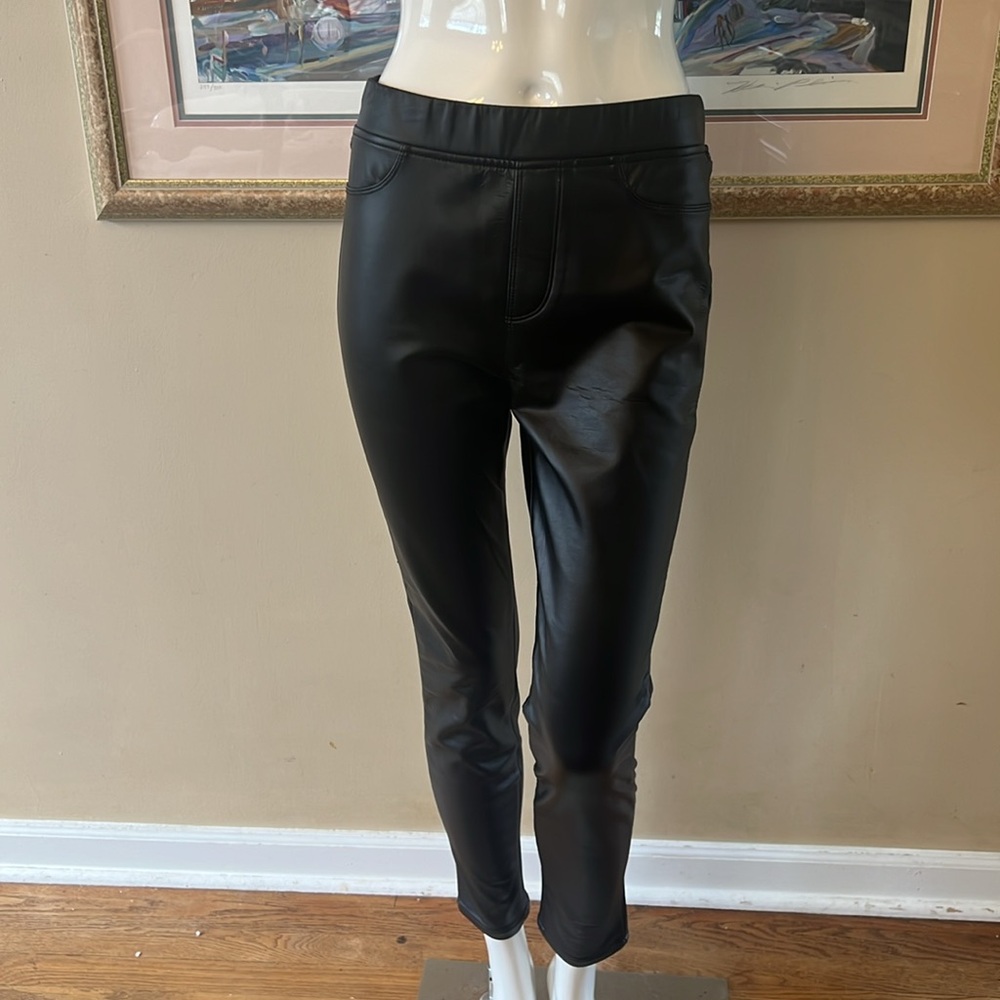PLEATHER PANTS